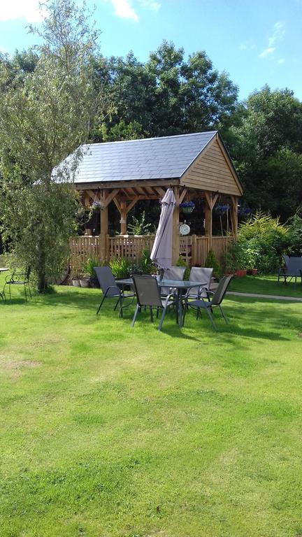 Woodlands House Panzió Farranfore Kültér fotó