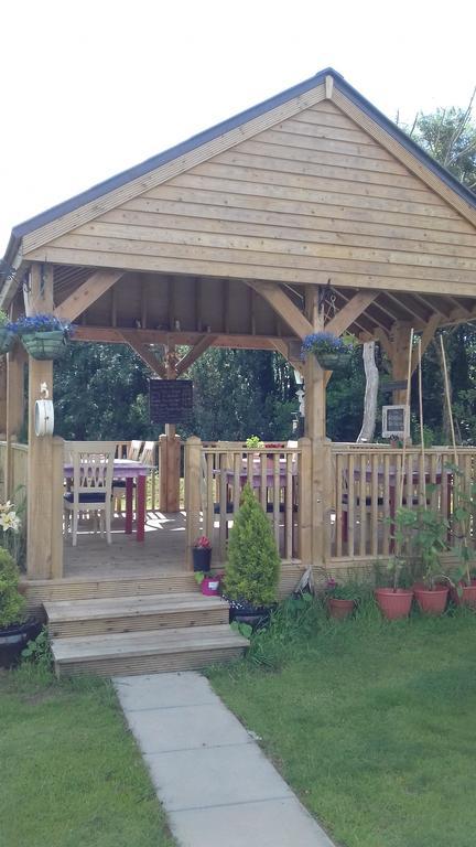 Woodlands House Panzió Farranfore Kültér fotó